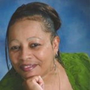 COPY - Meet your Posher, Cheryl